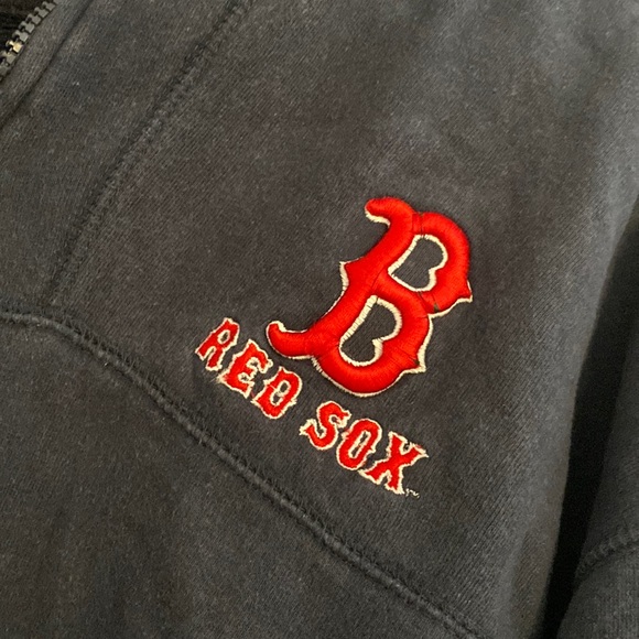 Red Sox crew neck! - Picture 2 of 2